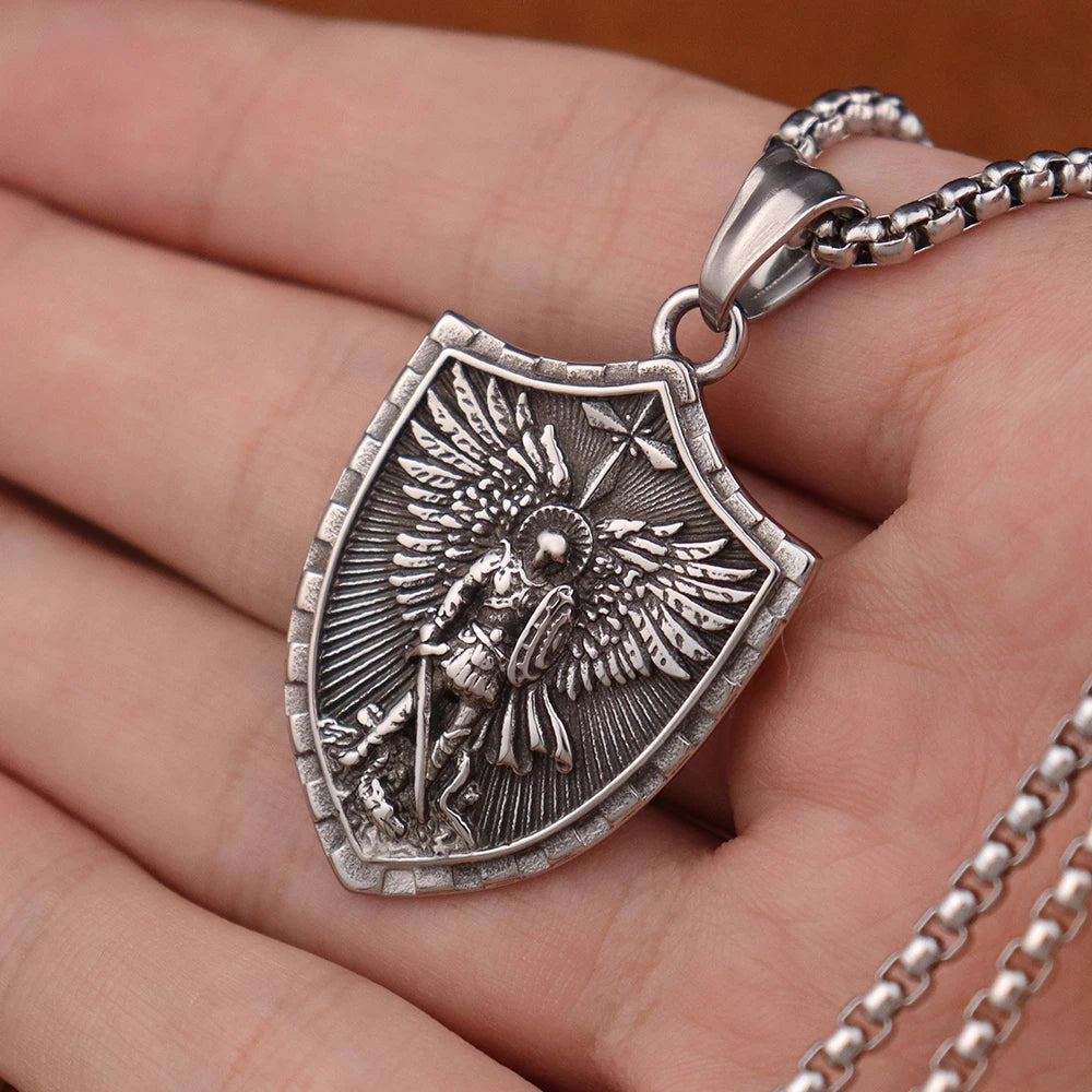 Stainless Steel Vintage Archangel Pendant Chain for Men Powerful St.Michael Necklaces Amulet Fashion Women Jewelry Accessories