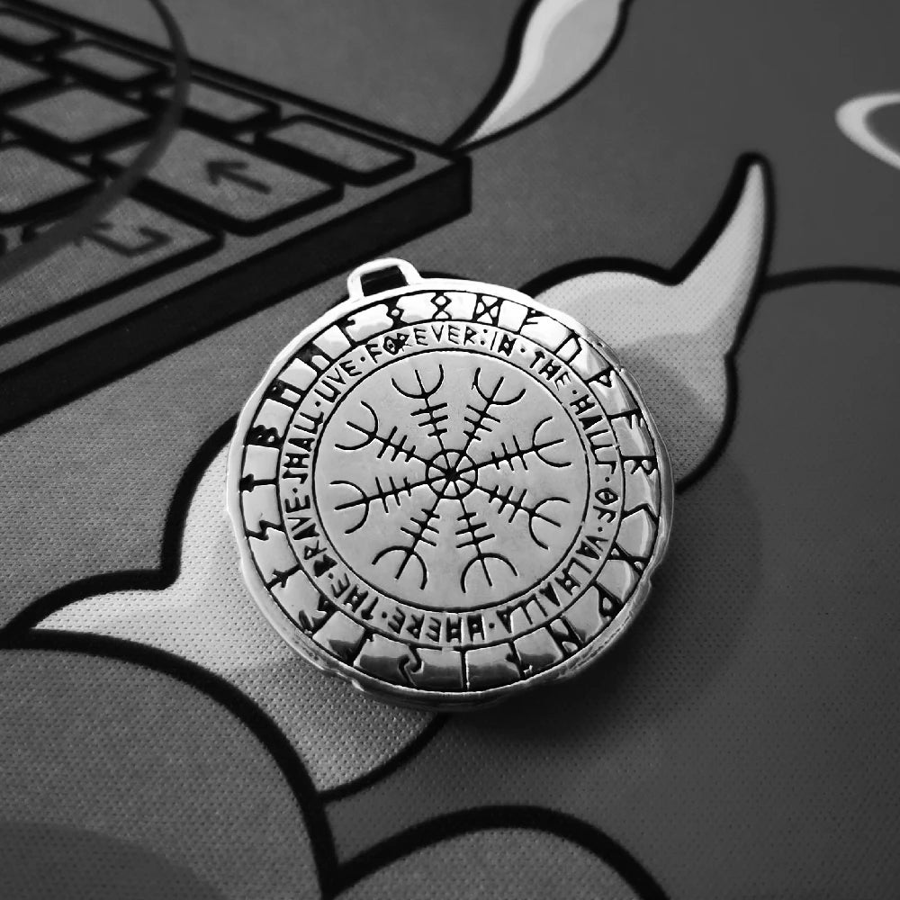Vikings Ouroboros Dragon Necklace Men Stainless Steel Norse Runes Triangle Pendant Amulet Scandinavian Jewelry Vintage Male Gift