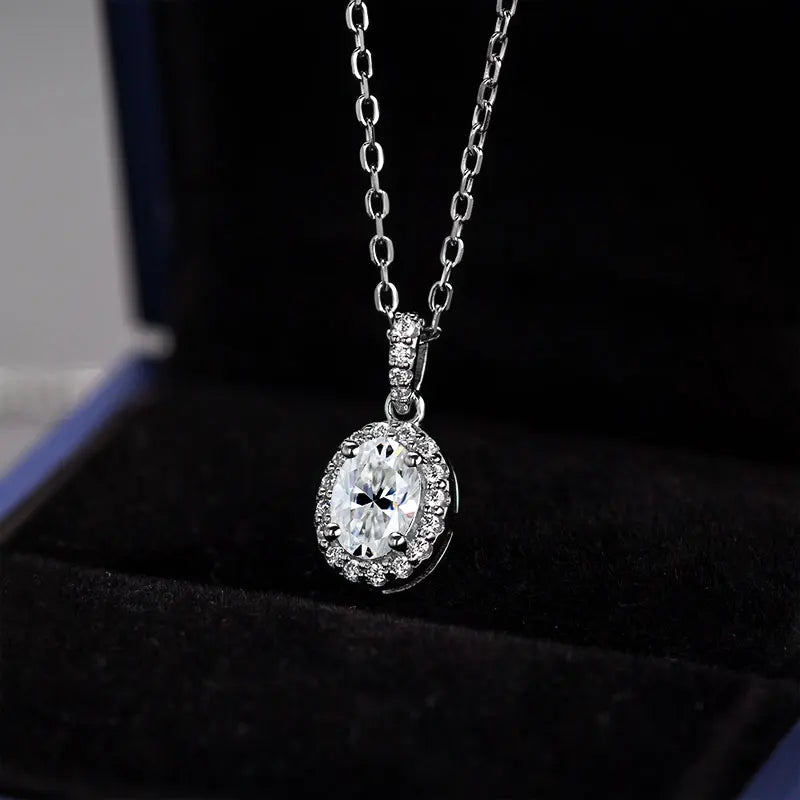 GEM'S BALLET 1.0ct D Color VVS1 Moissanite Halo Set Lovely Wedding Pendant Necklace in 925 Sterling Silver Gift For Her