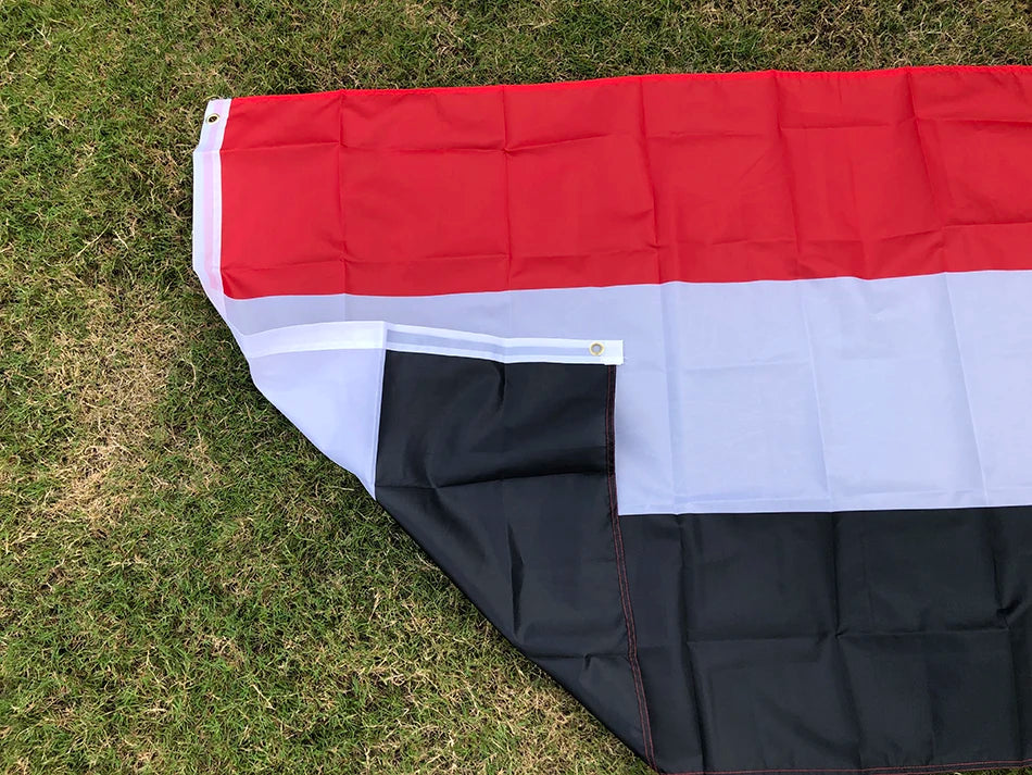 SKY FLAG Yemen flag 90 x 150cm high quality polyester double side penetration Yemen flag Banner Hanging National flags