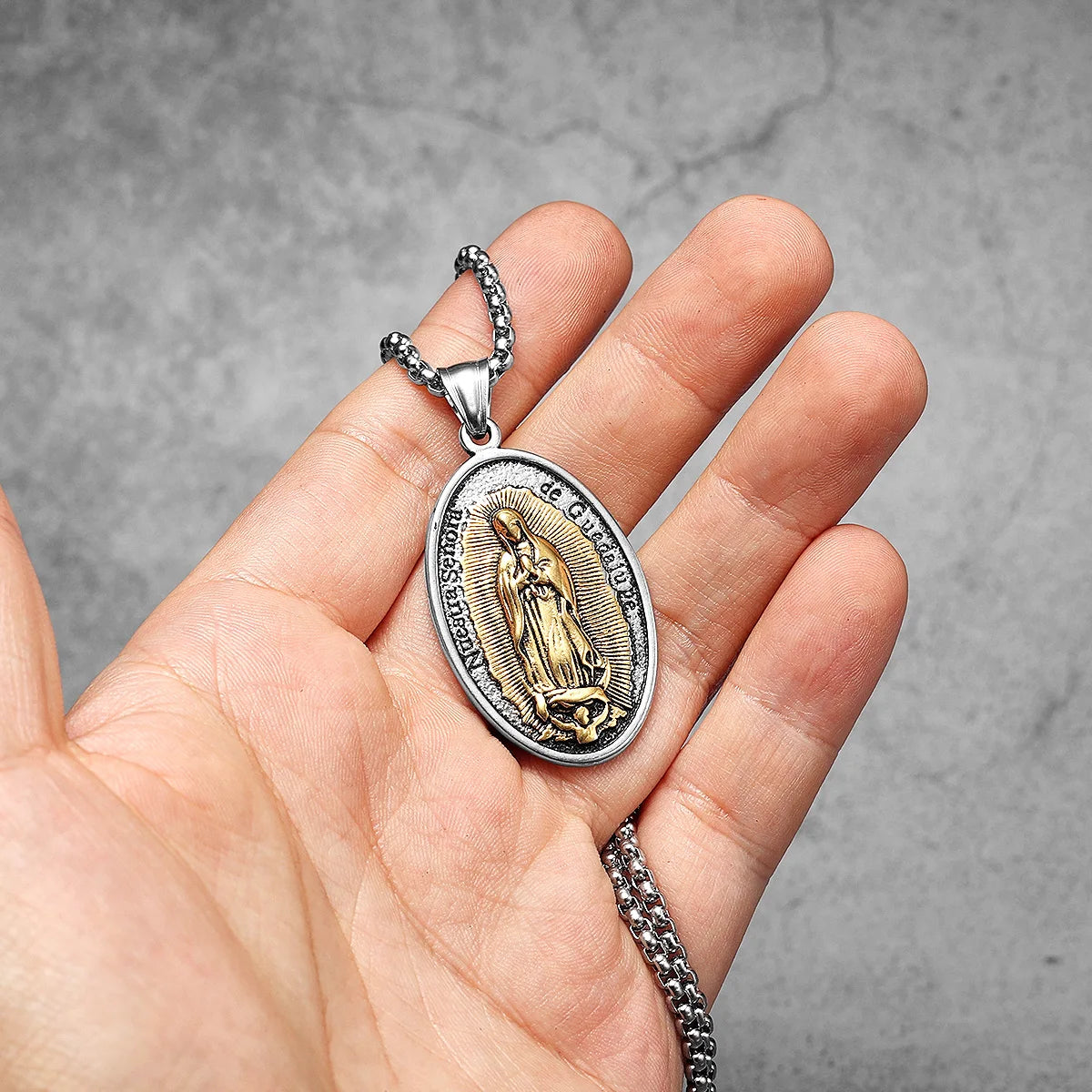 Catholic Guadalupe Powerful Amulet Rose Stainless Steel Men Necklaces Pendant Chain Vintage For Women Jewelry Gifts Wholesale