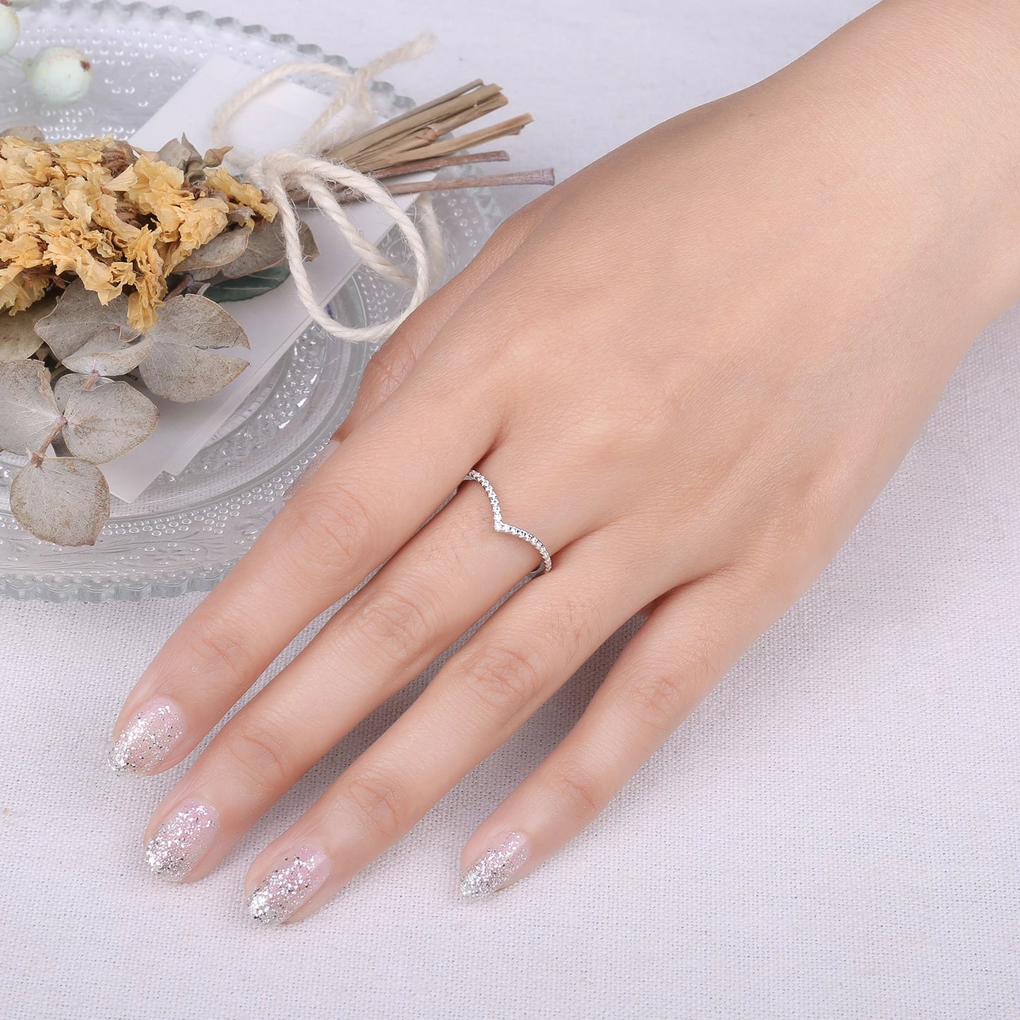 JewelryPalace Moissanite D Color Round Cut 925 Sterling Silver V Shape Stackable Wedding Ring for Woman Yellow Rose Gold Plated