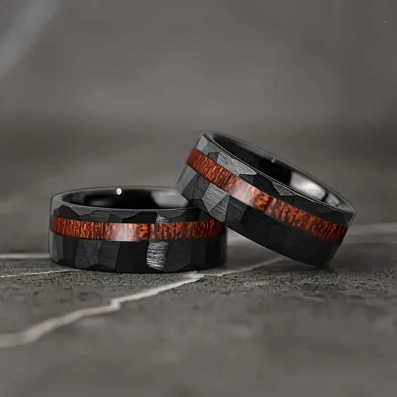 Fashion 8MM Black Tungsten Hammered Stainless Steel Rings For Men Women With Koa Wood Inlay Rings Men Wedding Party Jewelry Gift