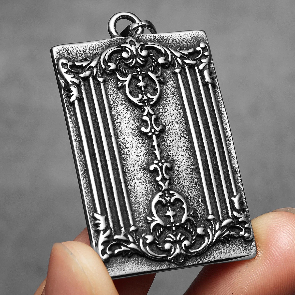 Charlemagne Poker Carving Stainless Steel Men Necklace Pendant Chain Punk For Women Fashion Jewelry Gifts Wholesale Dropshiping