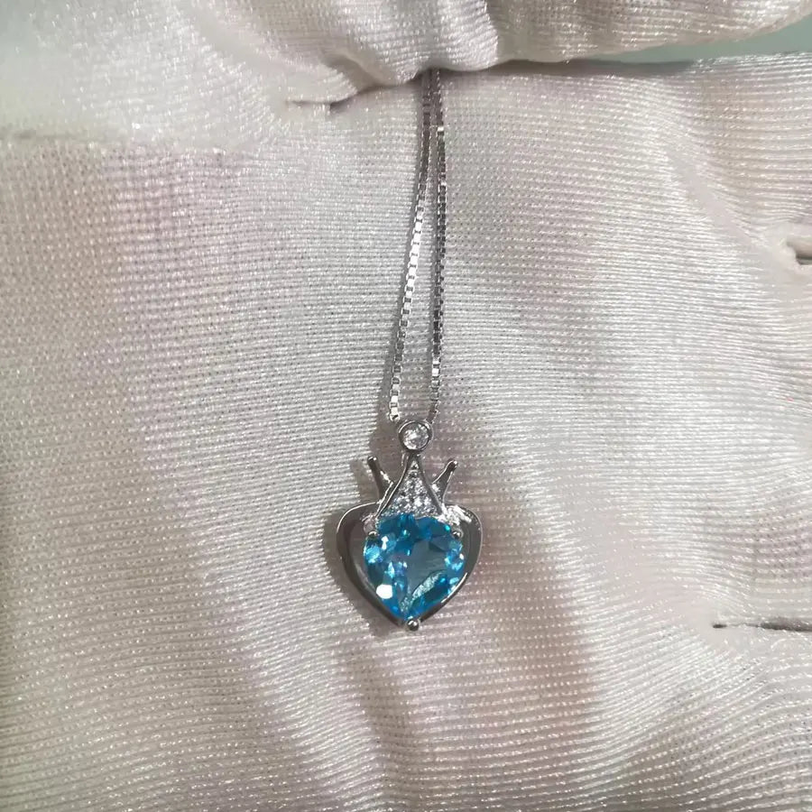 925 Sterling Silver Pendants Heart Necklace Blue Topaz Pendant New in Necklace