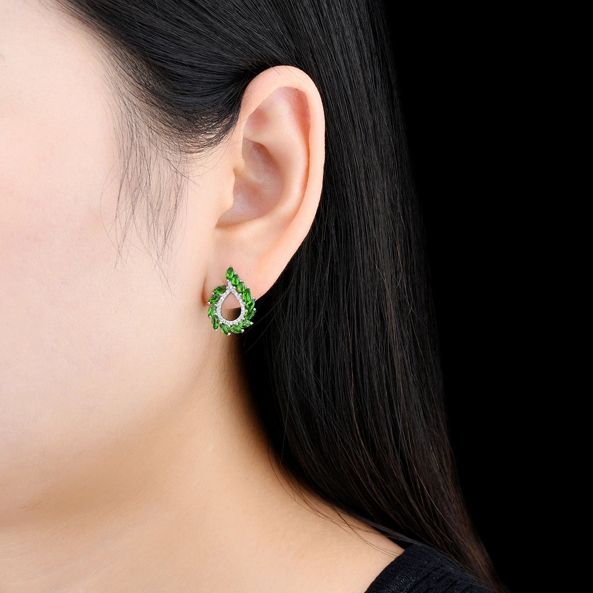 Natural Genuine Diopside Sterling Silver Stud Earring 2.6 Carats Women Classic Style Fine Jewelrys S925 Exquisite Designs