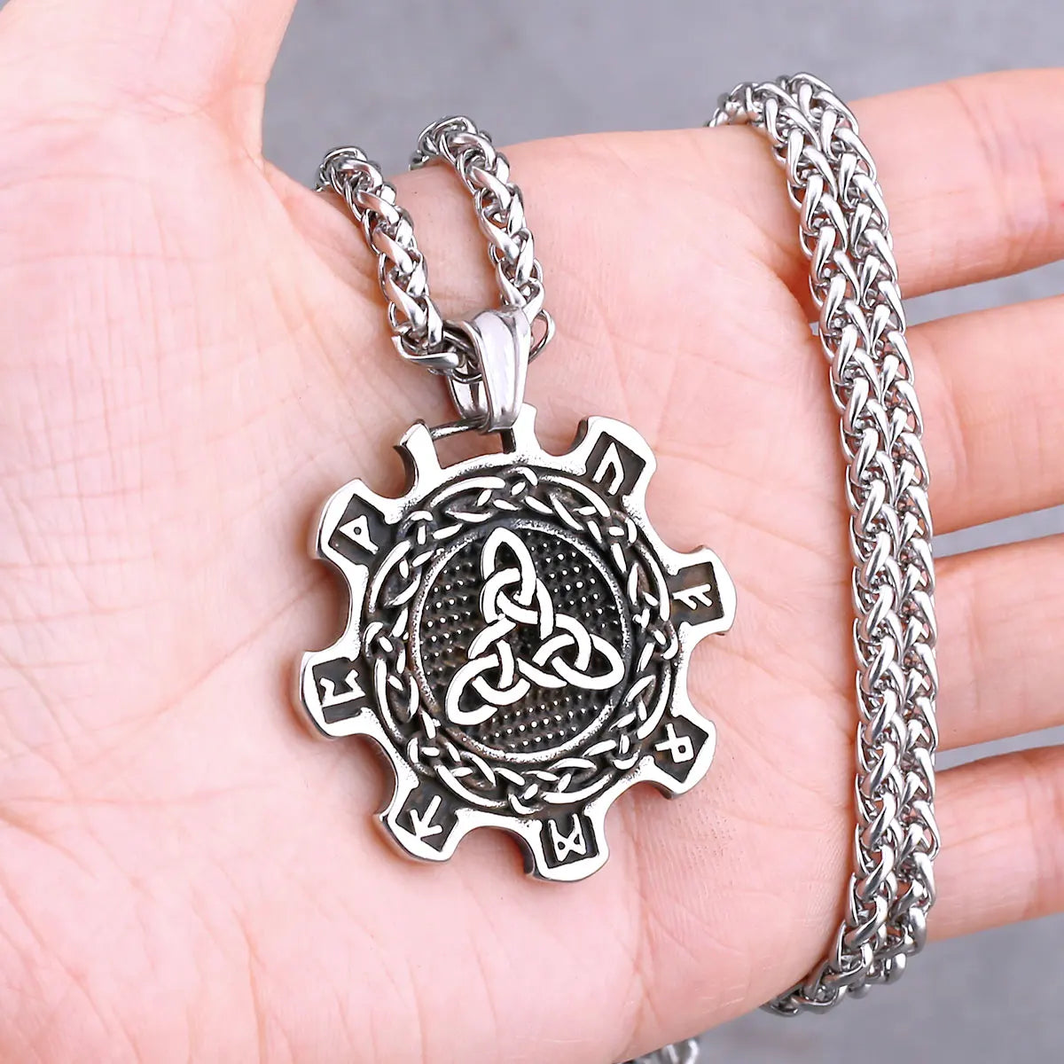 Vikings Odin Rune Necklace Various Men's Nordic Vegvisir Valknut Amulet Pendant Stainless Steel Punk Fashion Jewelry Wholesale