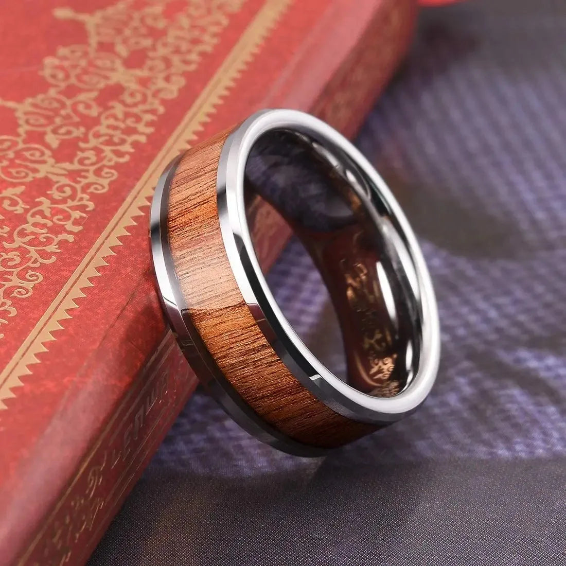 Fashion 8mm Men Black Titanium Wedding Rings Koa Wood Inlay Stainless Steel Rings For Men Wedding Band Anniversary Birthday Gift
