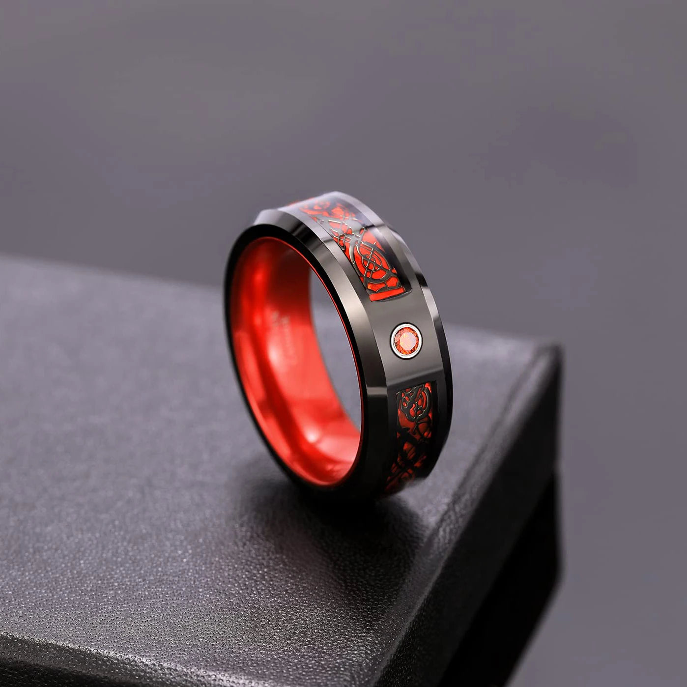 Fashion 8mm Green Color Titanium Stainless Steel Rings for Men Women Black Brushed Men Promise Rings Wedding Party Jewelry Gifts