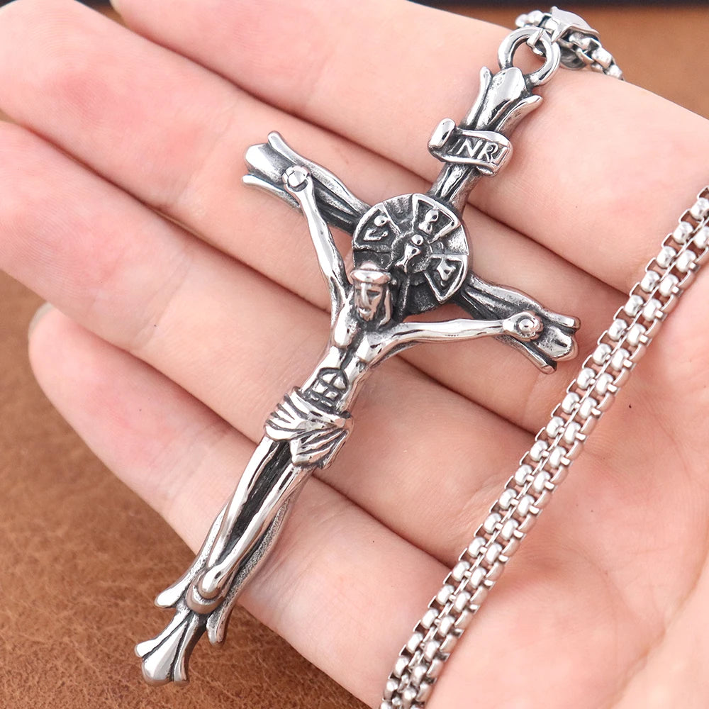 Vintage Stainless Steel Jesus Cross Necklace Men's Classic Religious Believer INRI Cross Pendant Jewelry Creative Gift