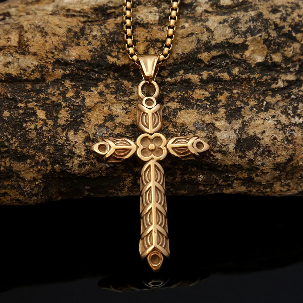 Fashion Classic Viking Style Cross Necklaces for Women Gifts Stainless Steel Retro Cross Pendant Creative Jewelry Gift