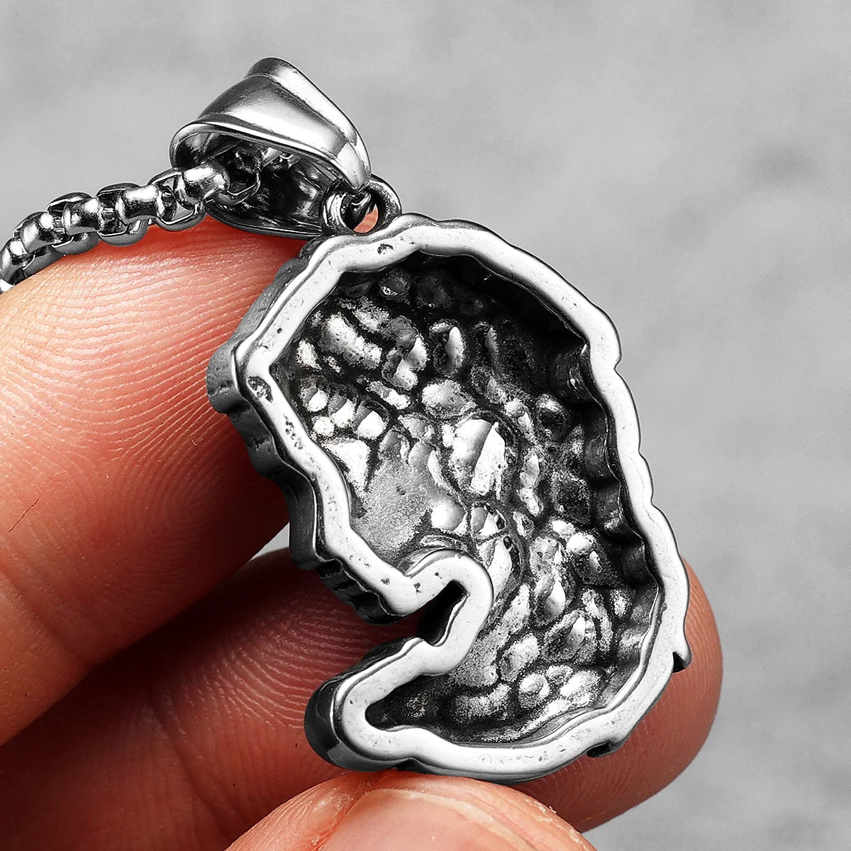 Greek Mythology Snake Hair Medusa Stainless Steel Men Necklaces Pendant Chain Amulet Vintage For Women Jewelry Gifts Wholesale