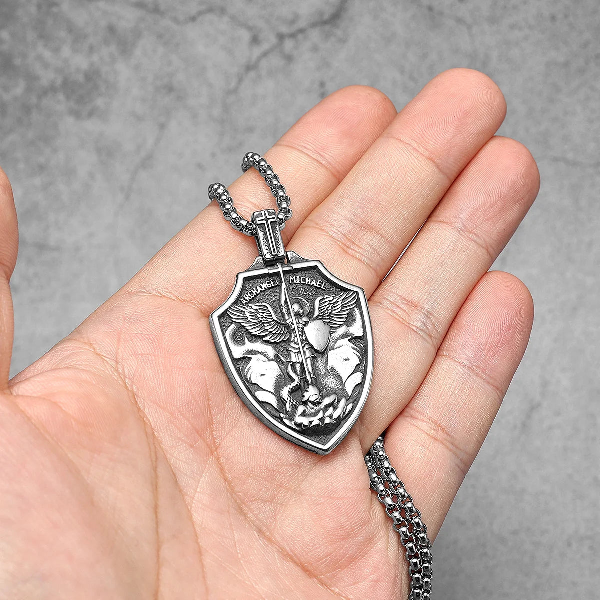 Archangel St.Michael Shield Amulet Stainless Steel Men Necklaces Pendant Chain Punk For Women Fashion Jewelry Gifts Wholesale