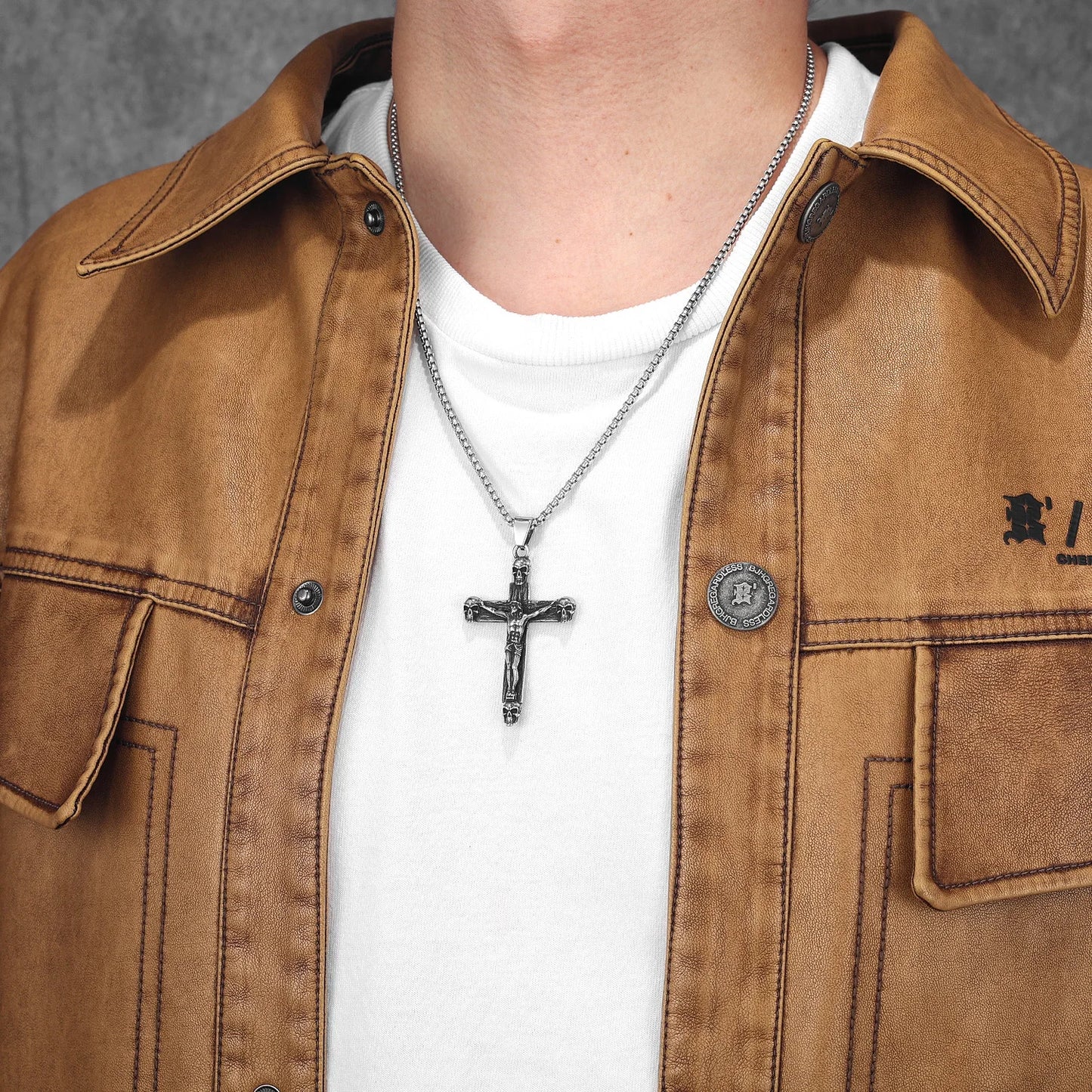 Retro Jesus Skull Cross Amulets Stainless Steel Men Necklaces Pendant Chain Punk For Women Fashion Jewelry Gifts Wholesale
