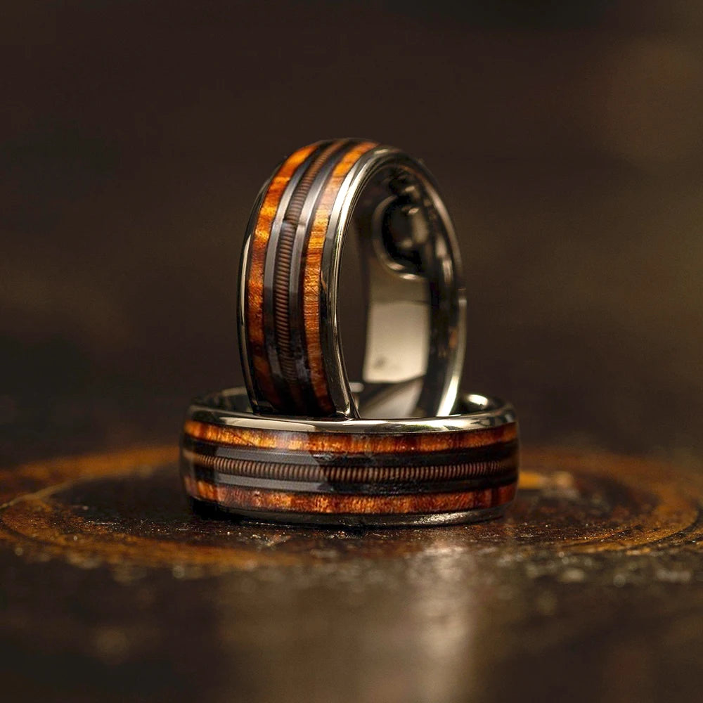 Fashion 8mm Black Stainless Steel Guitar String Rings for Men Whiskey Barrel Wood Inlay Guitarist Ring Men Wedding Band Jewelry