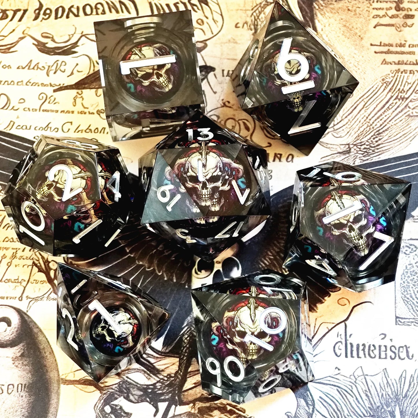 MINI PLANET Skull Liquid Core Dice Set Polyhedral DND Dice For TRPG Desktop Game Sharp Resin Dice Set 7pcs Handmade Dice MY401-OPP