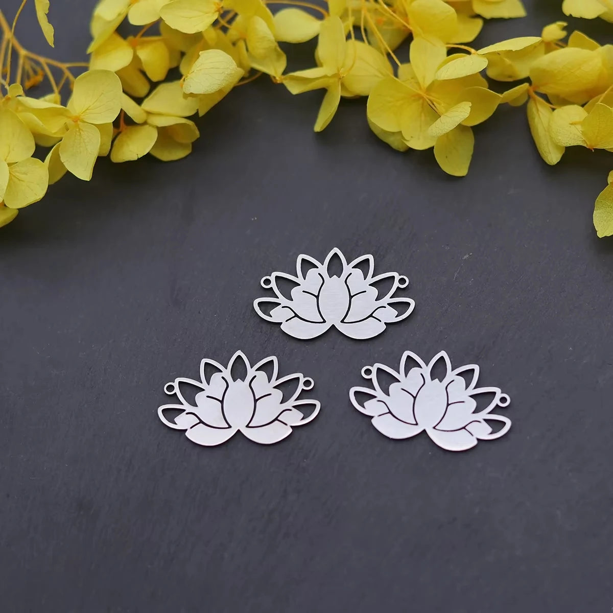 3pcs Lotus Flower Charms Pendant Stainless Steel Lotus Pendants Necklace For DIY Jewelry Making Handmade Valentine's Day Gift