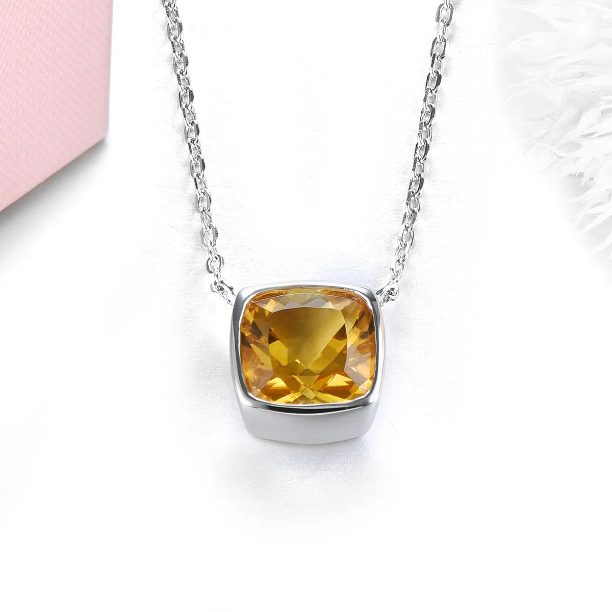 Natural Citrine Sterling Silver Pendants 1.9 Carats Yellow Crystal Women Classic Elegant Style Fine Jewelrys Top Quality