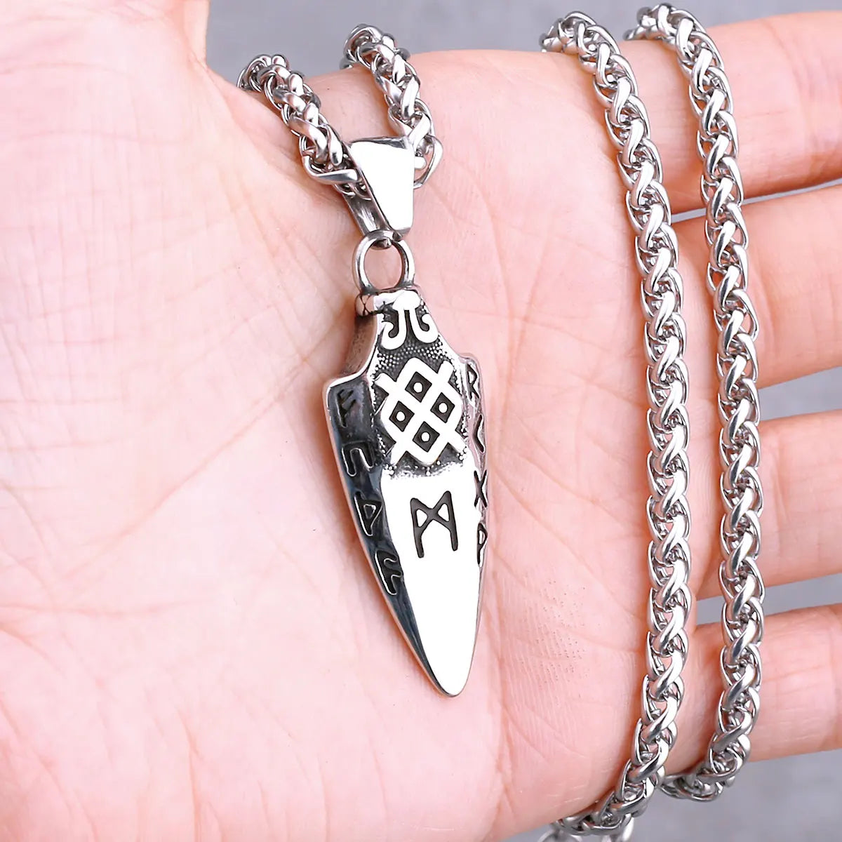 Vikings Odin Rune Necklace Various Men's Nordic Vegvisir Valknut Amulet Pendant Stainless Steel Punk Fashion Jewelry Wholesale