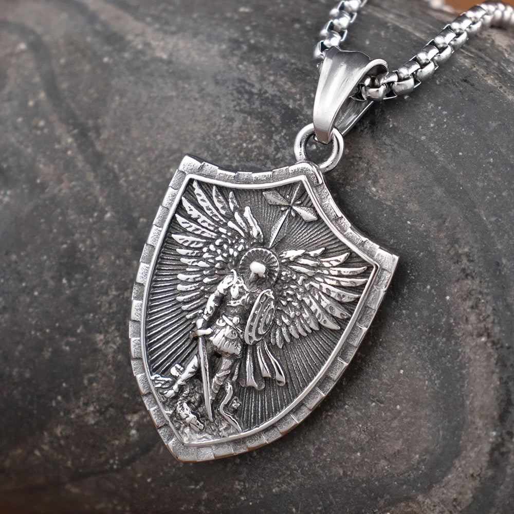 Stainless Steel Vintage Archangel Pendant Chain for Men Powerful St.Michael Necklaces Amulet Fashion Women Jewelry Accessories