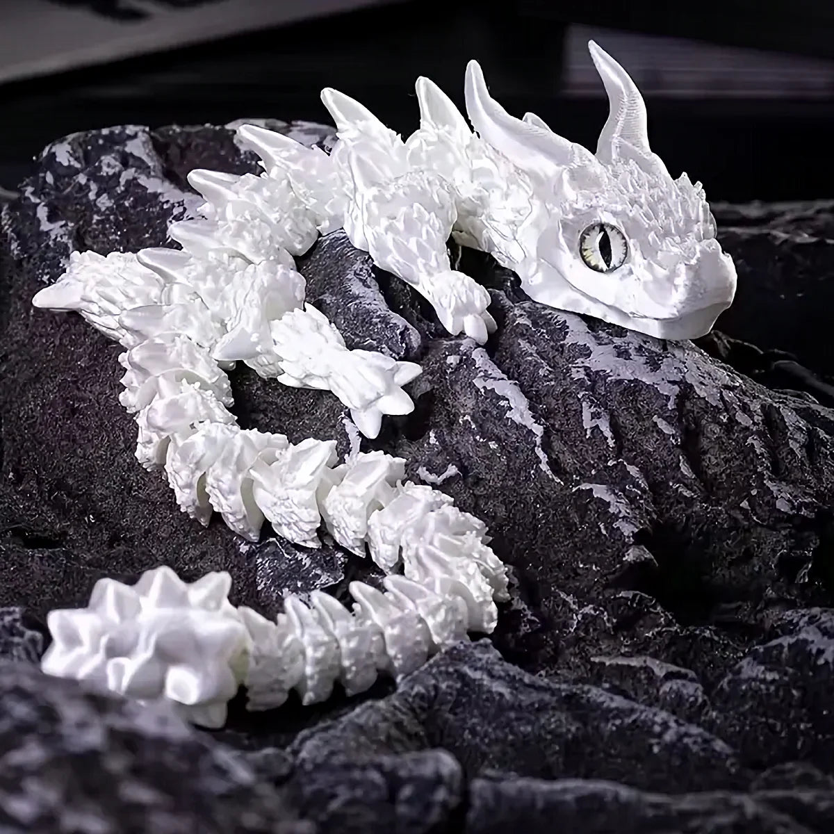 1pc Charming 3D Printed Double-Horned Dragon Figurine with Random Eyes - Ideal for Car Ornament, Home & Car Decor, Living Room
