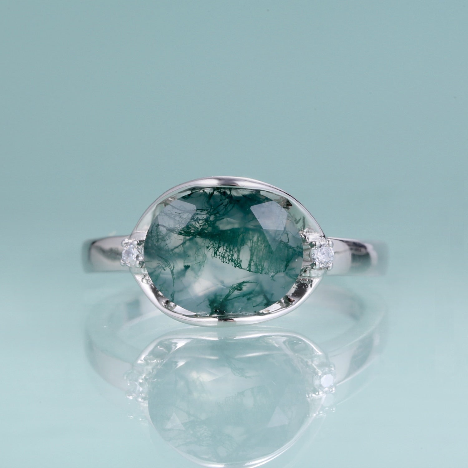 GEM&#39;S BALLET Birthstone Dainty Ring 8X10mm Oval 2.91Ct Natural Moss Agate Gemstone Ring in 925 Sterling Silver Gift For Her