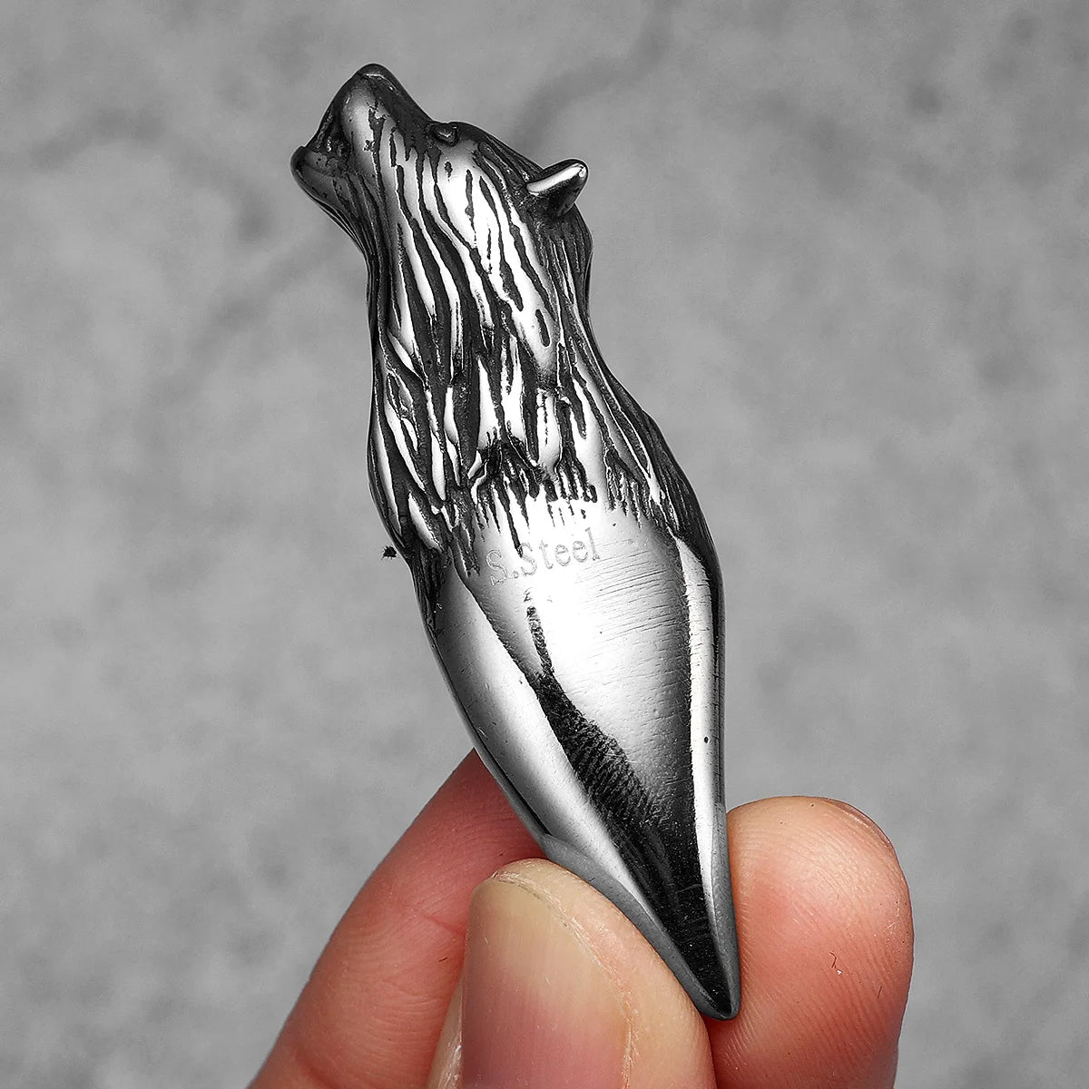 Simple Wolf Tooth Men Necklaces With Pendant Stainless Steel Jewelry For Male Women Punk Hip Hop Accessories Gifts Wholesale