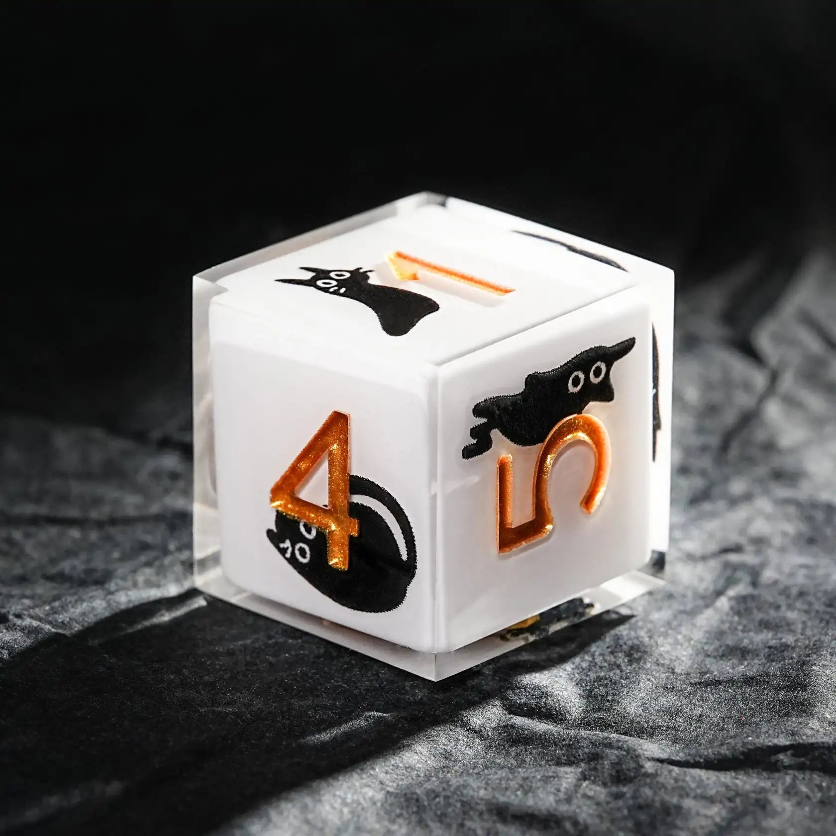 1-7pcs DND Milk White Solid Resin Black Kitten Smile Cat Dice Set Multi-sided Polyhedral Dice for D&D COC Role RPG Table Game