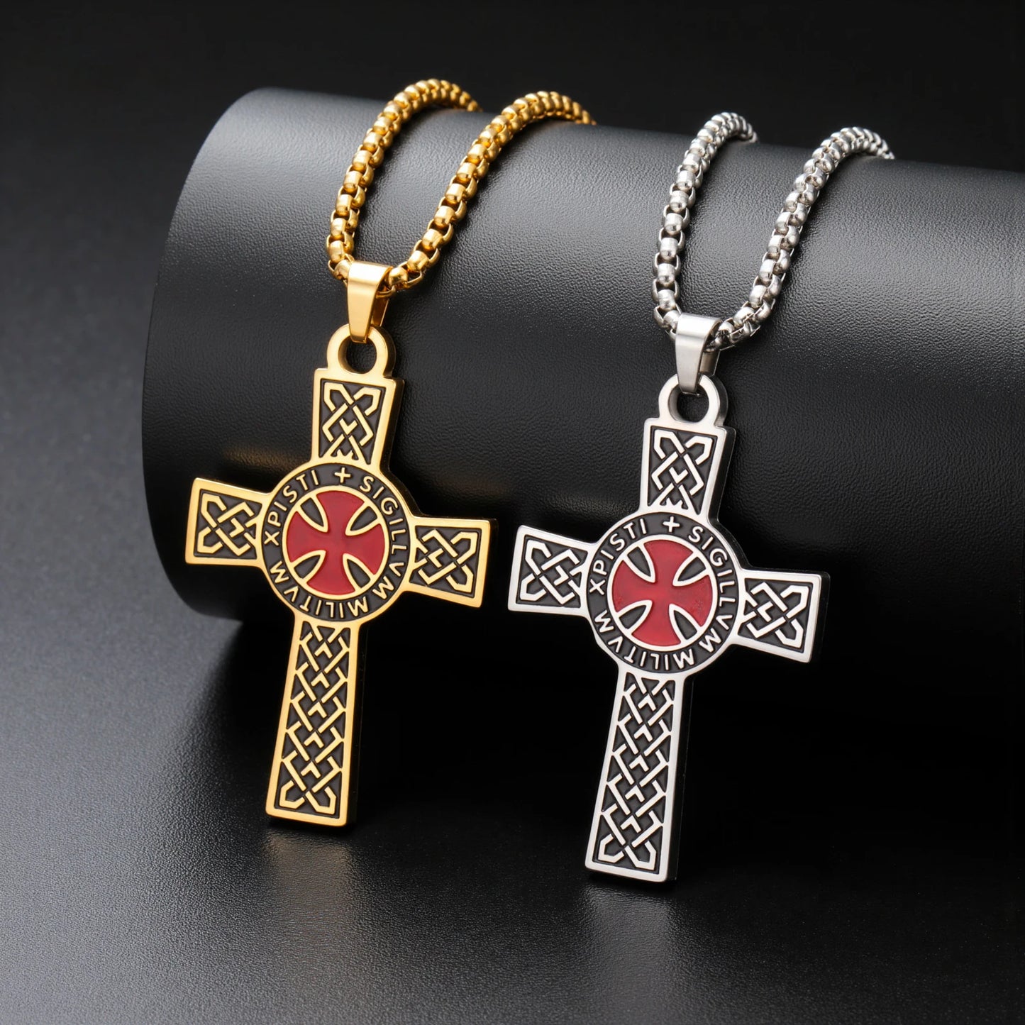 LIKGREAT Christian Cross Necklace Red Cross Templar Symbol for Men Women Vintage Religious Prayer Stainless Steel Jewelry Gift