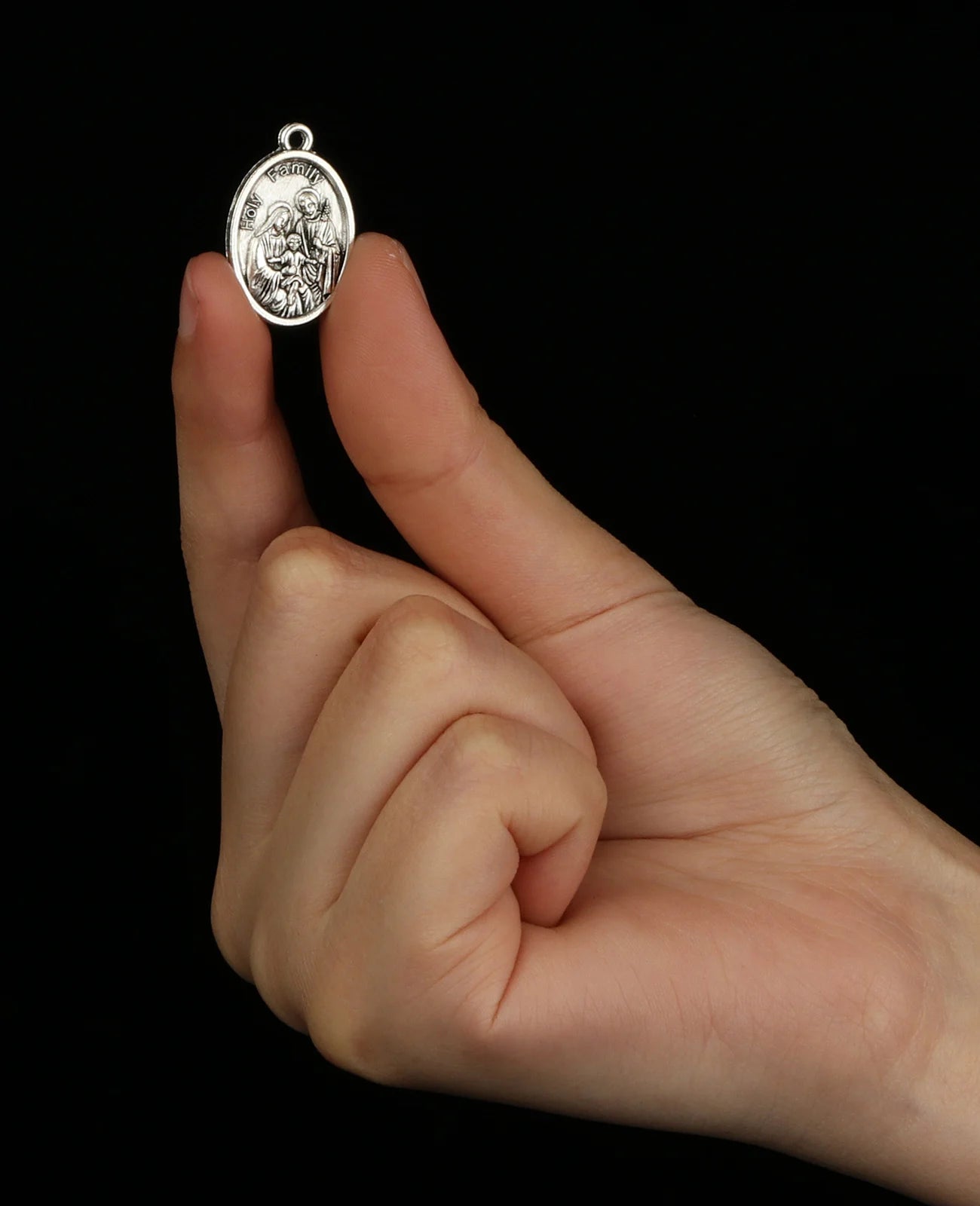 10Pcs Holy Family Medal Antique Oval Shaped Holy Dove Pigeon Pendants for Rosary Parts Religious Jewelry Accessories