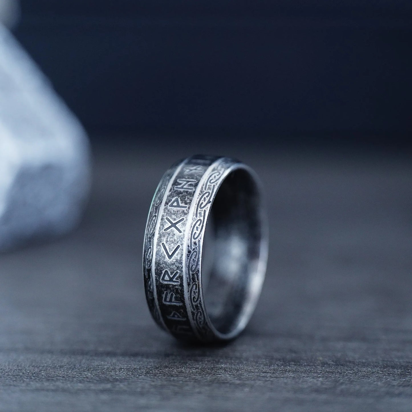 Fashion Vintage Simple Viking Rune Ring for Men Women Stainless Steel Nordic Celtic Knot Rings Couple Amulet Jewelry Wholesale