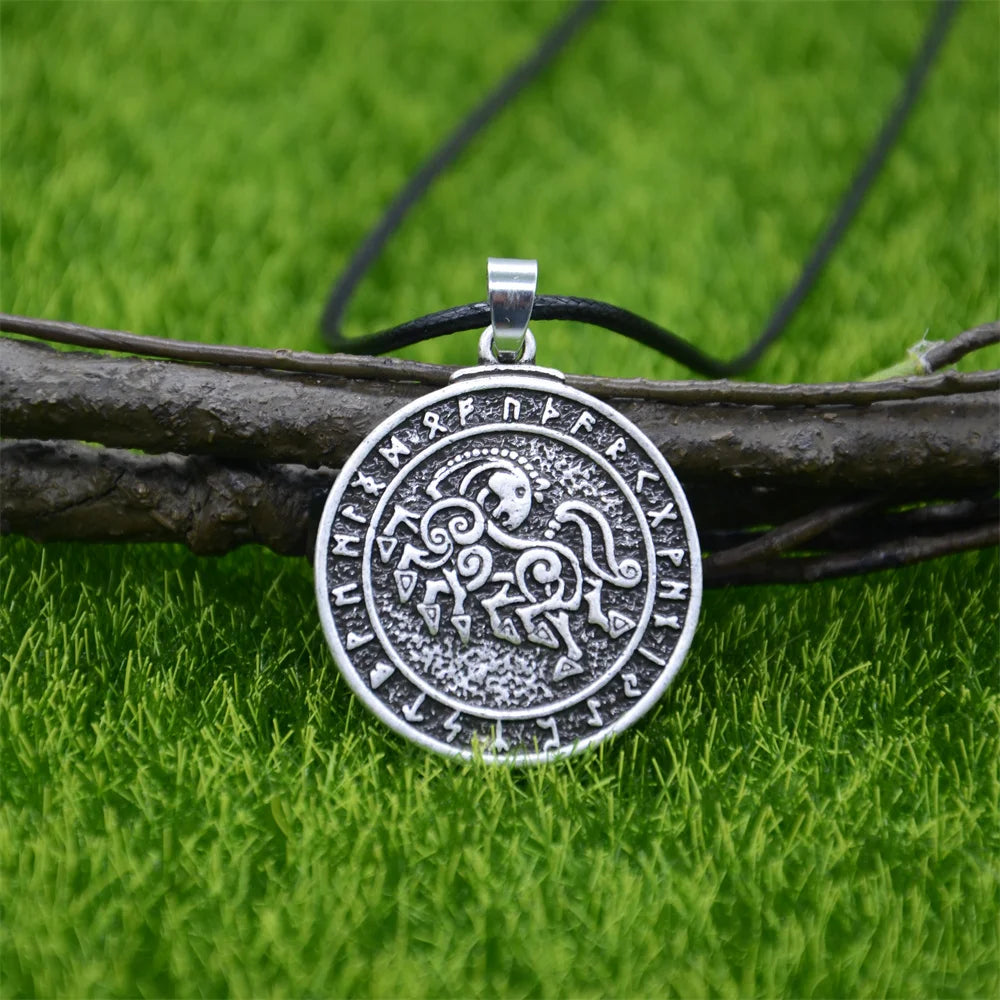 Nostalgia Sleipnir Thor Loki Asgard Horse Norse Runes Viking Jewelry Pendant Punk Necklace God Odin Amulet Talisman For Men