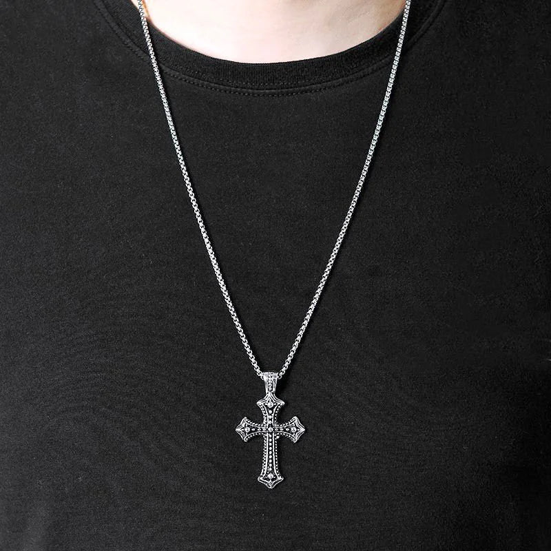 European And American Fashion Personality Retro Gothic Cross Necklace For Men And Women Street Hip-Hop Trendsetters Versatile Pe