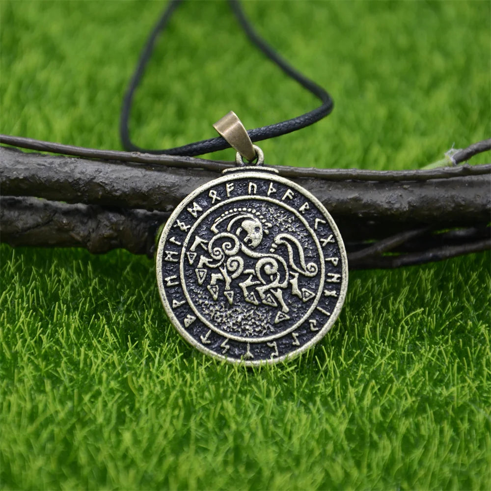 Nostalgia Sleipnir Thor Loki Asgard Horse Norse Runes Viking Jewelry Pendant Punk Necklace God Odin Amulet Talisman For Men