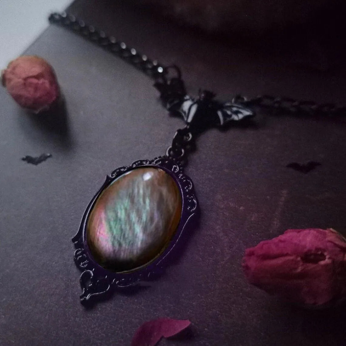 Gothic Vampire Blood Drop Pendant Necklace Vintage Purple Red Bat Eyes Charms Chains Witch Jewelry Accessory Gifts For Women