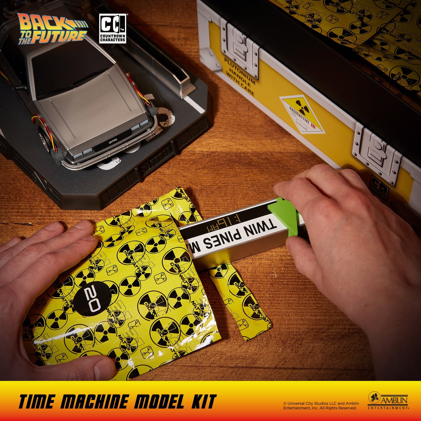 Back to the Future: Time Machine Model Kit