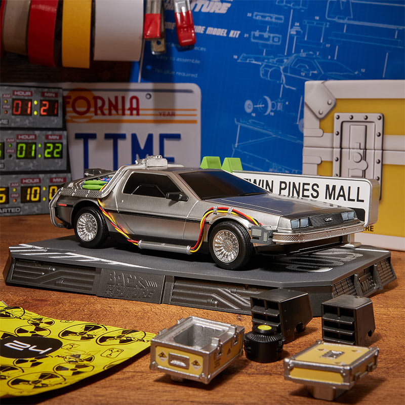 Back to the Future: Time Machine Model Kit