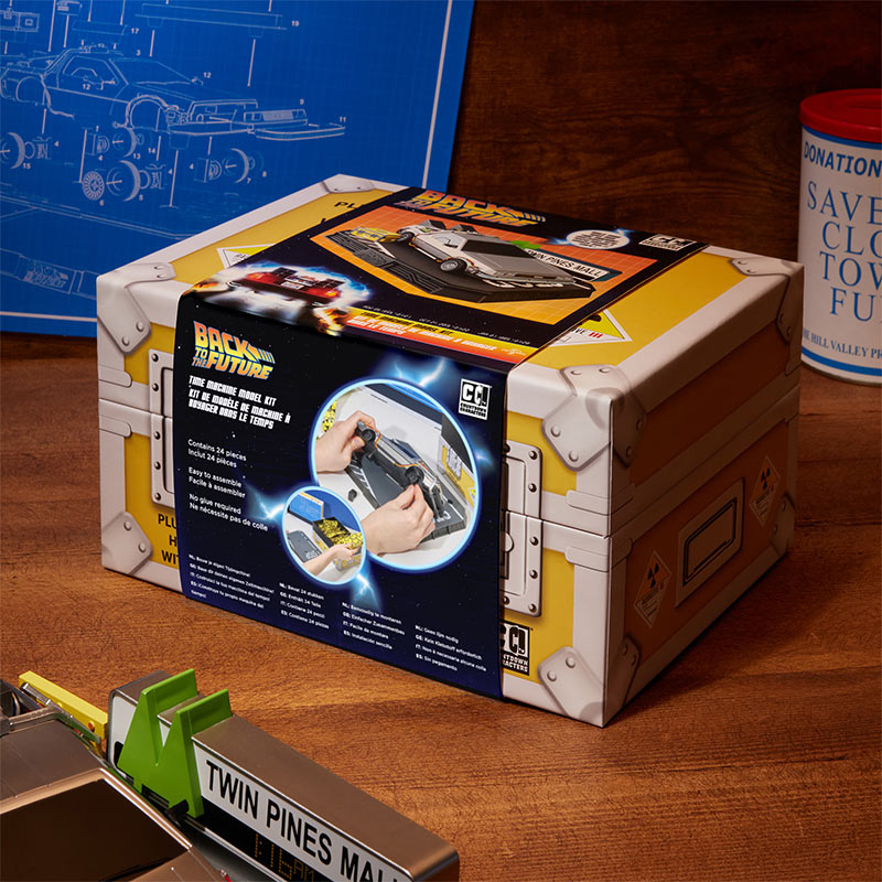 Back to the Future: Time Machine Model Kit