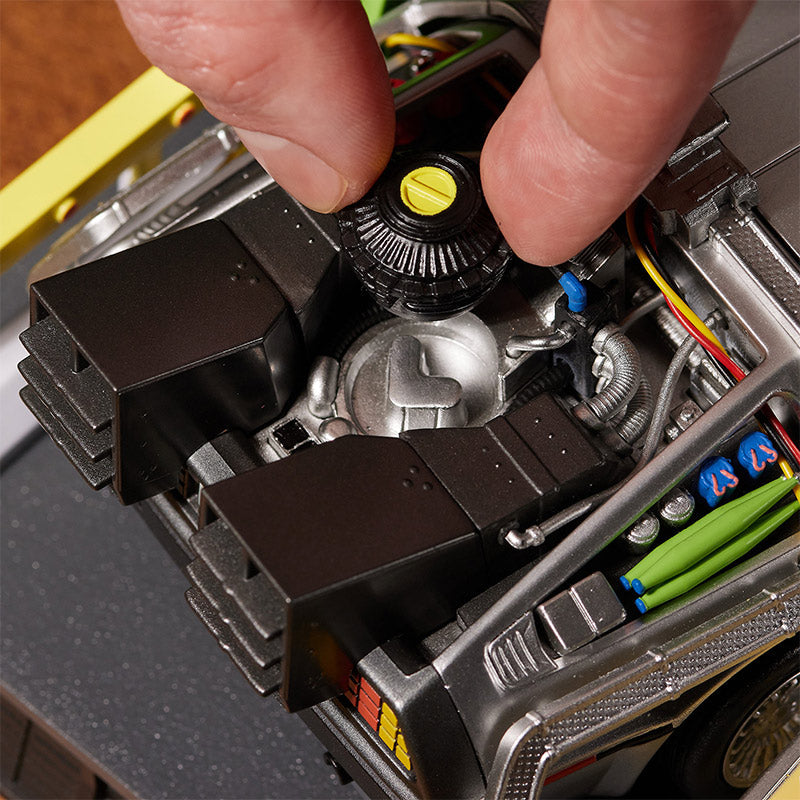 Back to the Future: Time Machine Model Kit