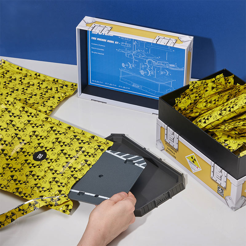 Back to the Future: Time Machine Model Kit