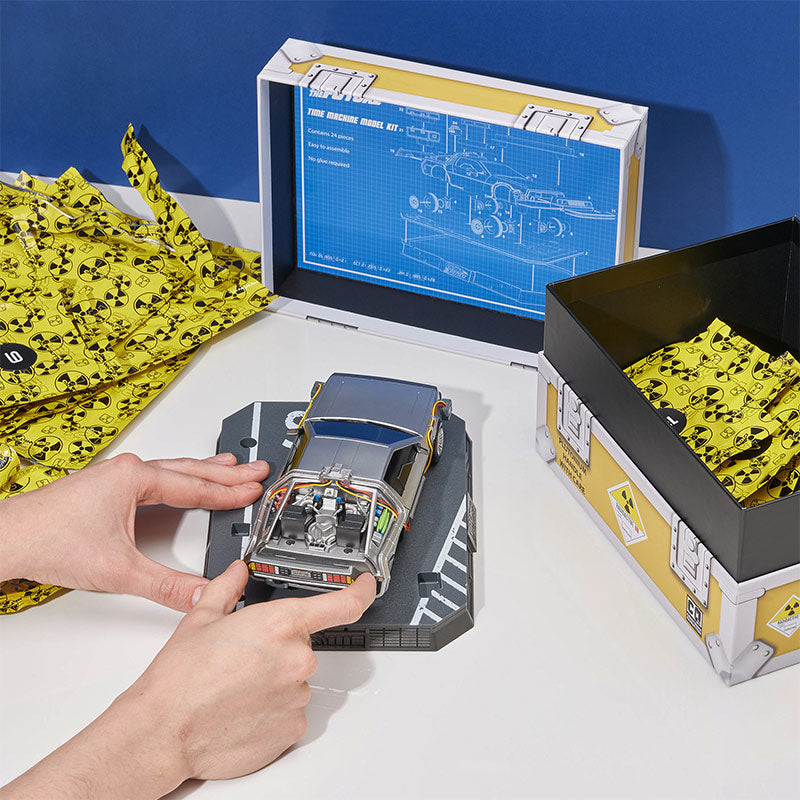 Back to the Future: Time Machine Model Kit