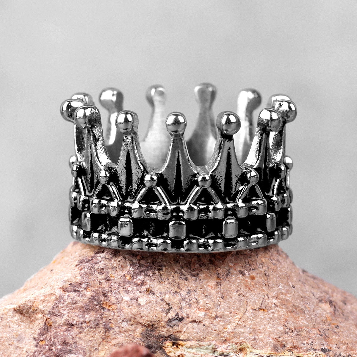 Stainless Steel Men Rings Crown King Queen Punk Rock Hip Hop Vintage for Biker Male Boyfriend Jewelry Creativity Gift